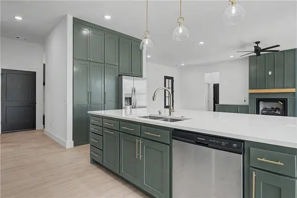 36 Halford Ln, Bella Vista, AR 72715