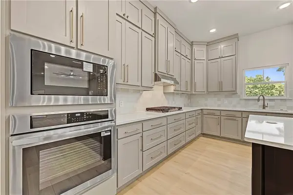 30 Bridlington Dr, Bella Vista, AR 72714