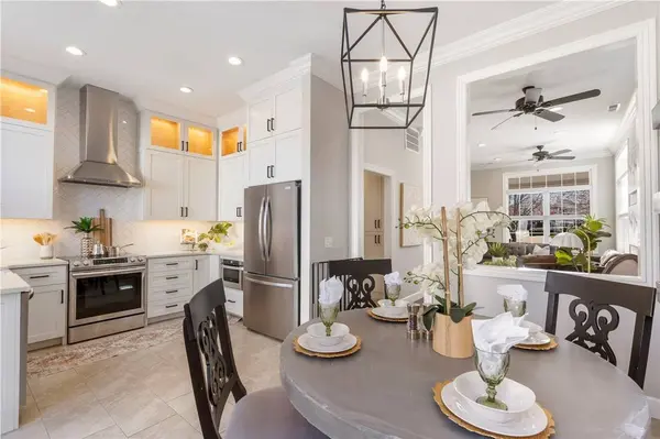 780 W Founders Park Dr, Springdale, AR 72762