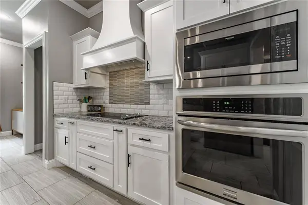 28 Aveton Ln, Bella Vista, AR 72714