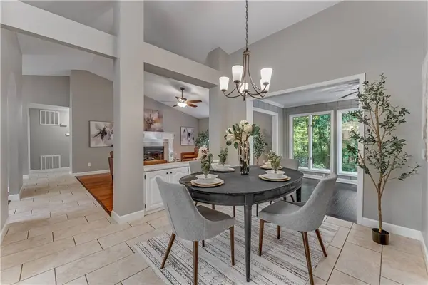 8 Huskins Pl, Bella Vista, AR 72715