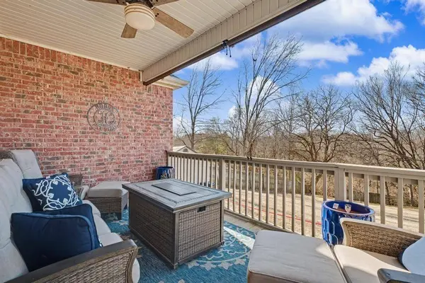 2959 N Dorchester Dr, Fayetteville, AR 72703