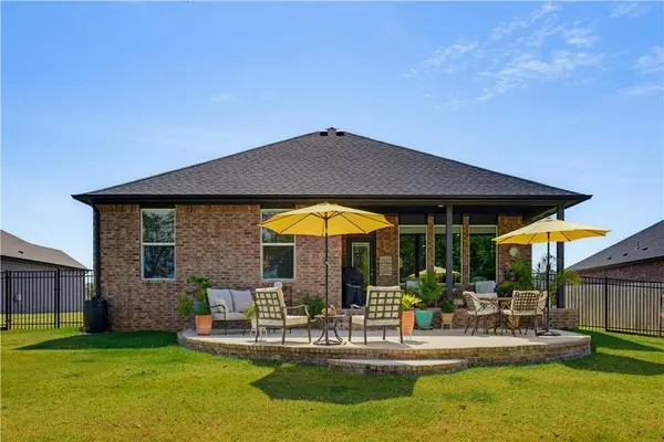 510 W Branta St, Farmington, AR 72730