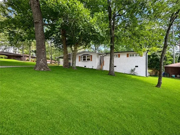 203 Wendell DR SE
