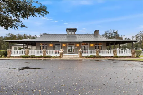 9260 EMILY DR, Fanning Springs, FL 32693