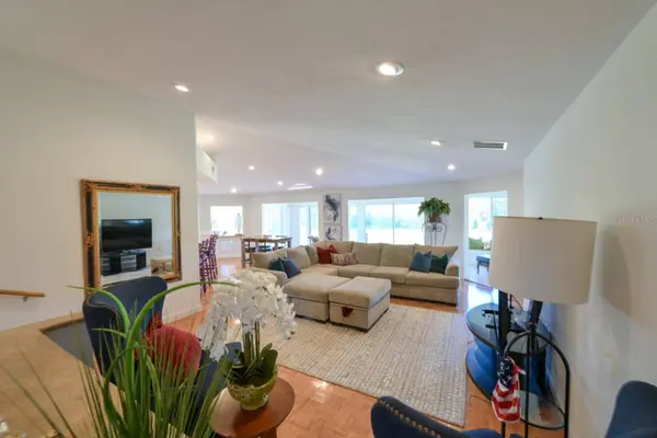 3300 SW 62ND LN, Gainesville, FL 32608