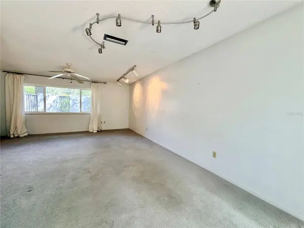 4003 NW 34TH PL, Gainesville, FL 32606