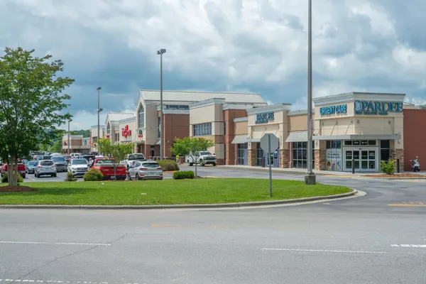 Ingles- Shopping Center 2