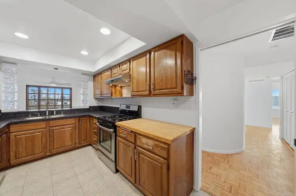 235 Quince ST #304, San Diego, CA 92103
