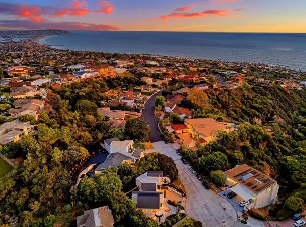 6105 Avenida Chamnez, La Jolla, CA 92037