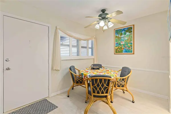 244 SAINT AUGUSTINE AVE #104, Venice, FL 34285