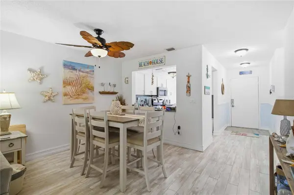 5244 MARSH FIELD LN #4, Sarasota, FL 34235