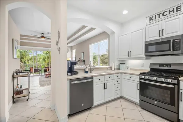 9606 SEA TURTLE #201, Bradenton, FL 34212