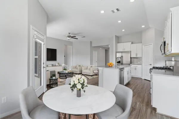 708 Hereford LOOP, Hutto, TX 78634