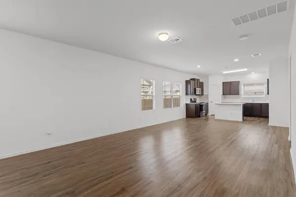 117 Guardian Angel CT, Jarrell, TX 76537