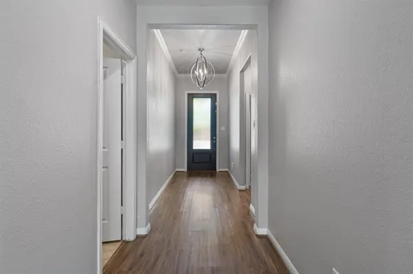 708 Hereford LOOP, Hutto, TX 78634
