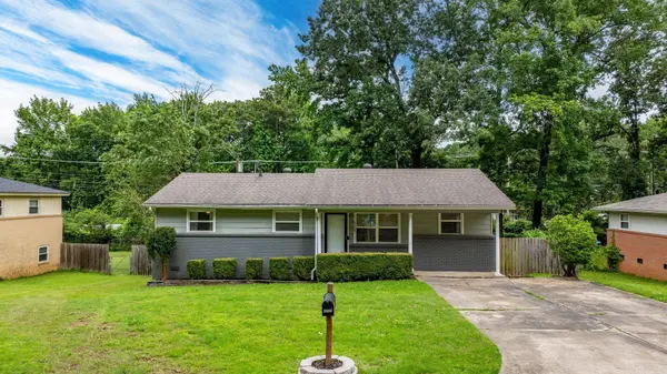 6209 Navajo Trail, North Little Rock, AR 72116