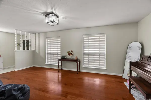 2916 Echo Valley Drive, Little Rock, AR 72227