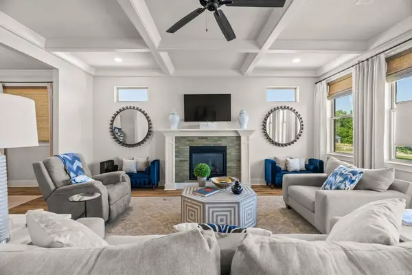 1121 Essex Drive, Benton, AR 72019