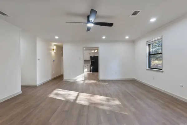 8602 Patricia Lynn Lane, Sherwood, AR 72120