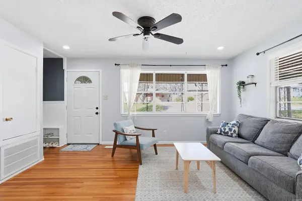 3 Birchwood Circle, Little Rock, AR 72211