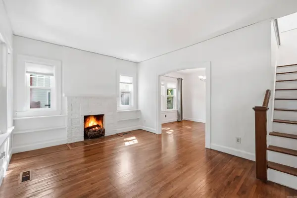 5117 Cantrell Road, Little Rock, AR 72207