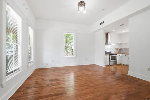 123 S Schiller Street, Little Rock, AR 72205