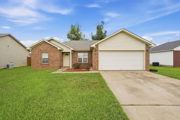 2308 Red Baron Drive, Jacksonville, AR 72076