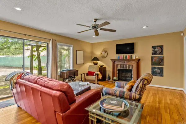 7601 Flintrock Road, North Little Rock, AR 72116
