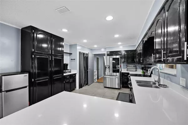 833 SW BISCAYNE GLN, Lake City, FL 32025