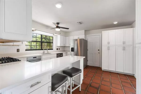 3322 NW 39TH TER, Gainesville, FL 32606