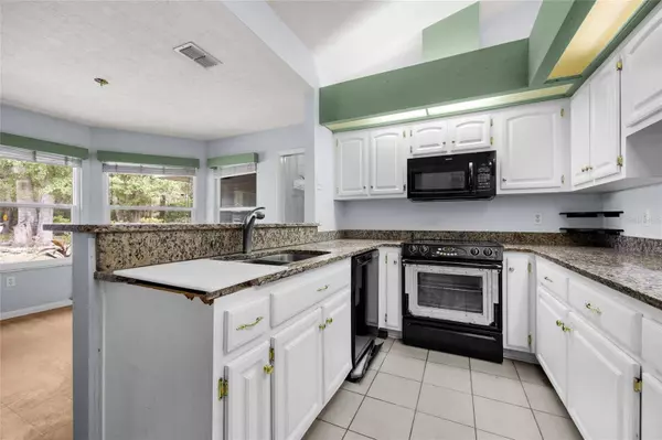 5911 NW 44TH PL, Gainesville, FL 32606