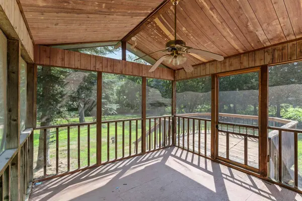 5352 Eagle Creek BLVD, Shakopee, MN 55379