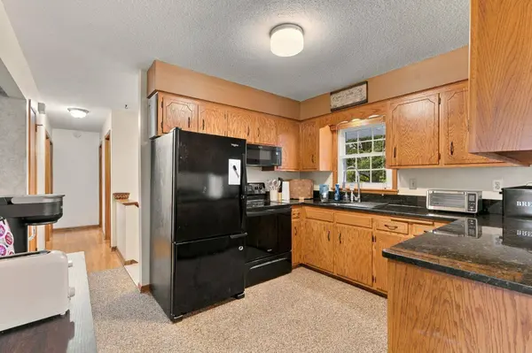 3950 7th AVE, Anoka, MN 55303