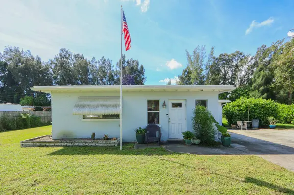 2708 CHEROKEE CT