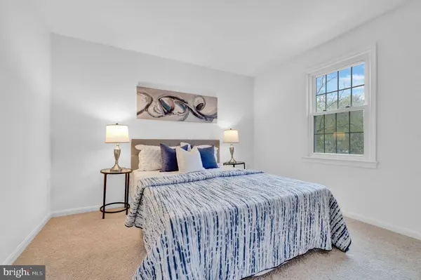 5853 BANNING PL, Burke, VA 22015