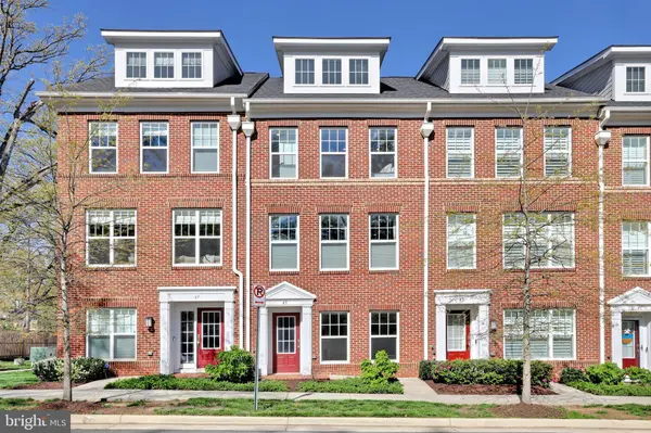 45 N TRENTON ST, Arlington, VA 22203