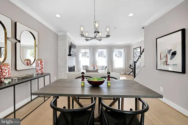 45 N TRENTON ST, Arlington, VA 22203