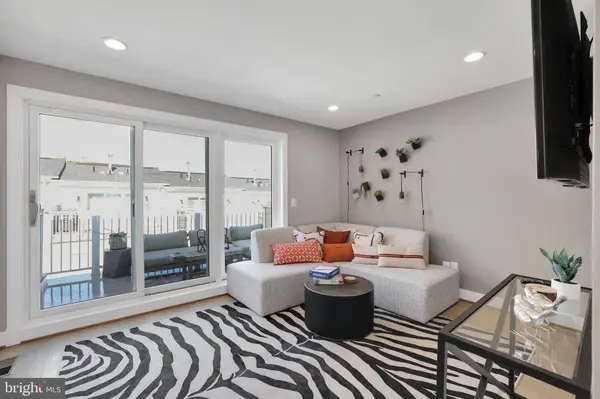 45 N TRENTON ST, Arlington, VA 22203
