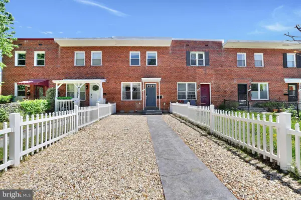 3643 EDISON ST, Alexandria, VA 22305