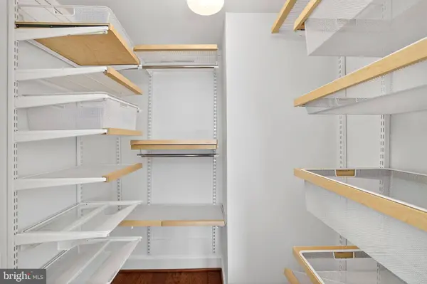3805 PORTER ST NW #201, Washington, DC 20016