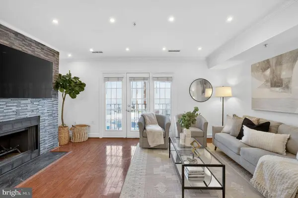 3805 PORTER ST NW #201, Washington, DC 20016
