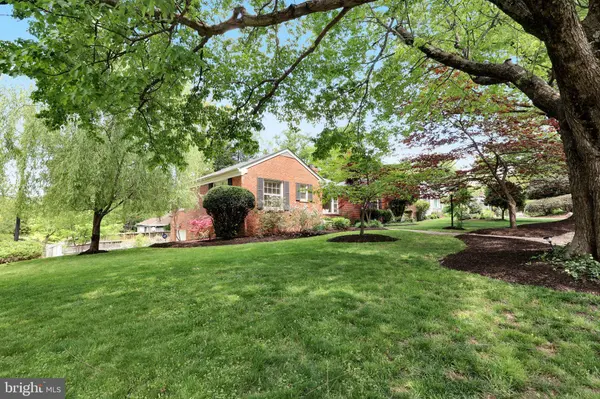 3409 INVERNESS DR, Chevy Chase, MD 20815