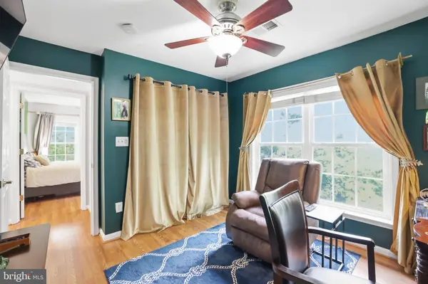 7109 MASON GROVE CT #2, Alexandria, VA 22306