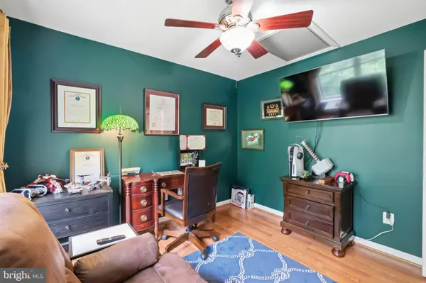 7109 MASON GROVE CT #2, Alexandria, VA 22306