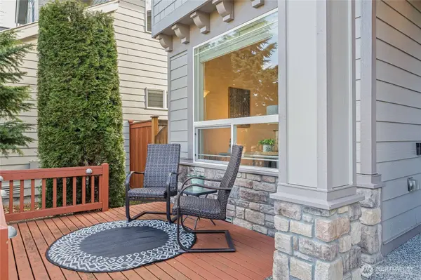 1516 170th PL SE, Bothell, WA 98012