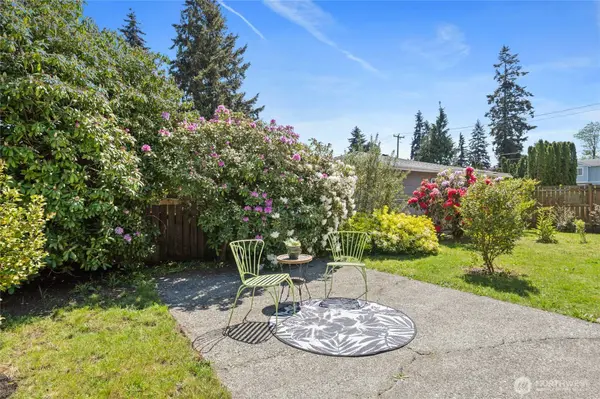 12022 2nd AVE SW, Seattle, WA 98146