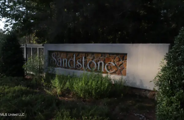 16 Windstone Street, Hattiesburg, MS 39402