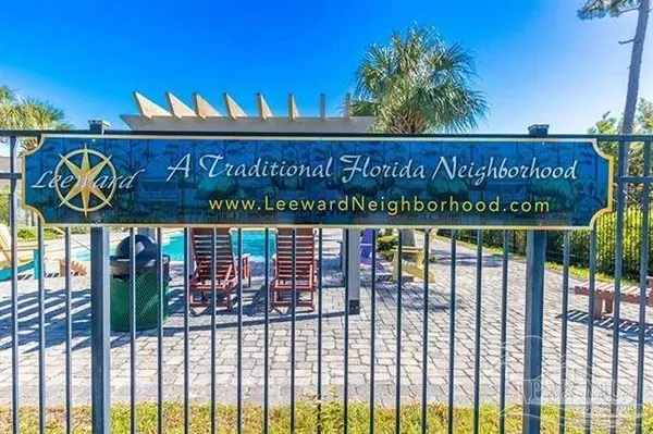 4978 Leeward Dr, Pensacola, FL 32507