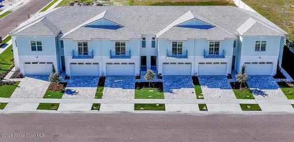 1360 Windchime LN, Melbourne, FL 32935